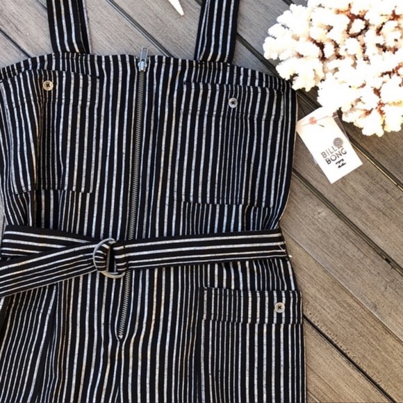 🌴🔆BILLABONG- LIGHT THE NIGHT JUMPSUIT ROMPER🔆🌴 - Picture 9 of 11